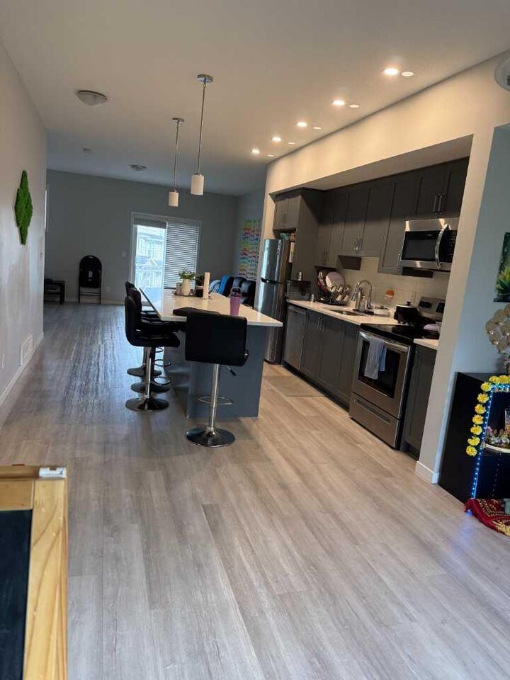 608 Copperstone Manor SE  Calgary AB T2Z 5G4 photo