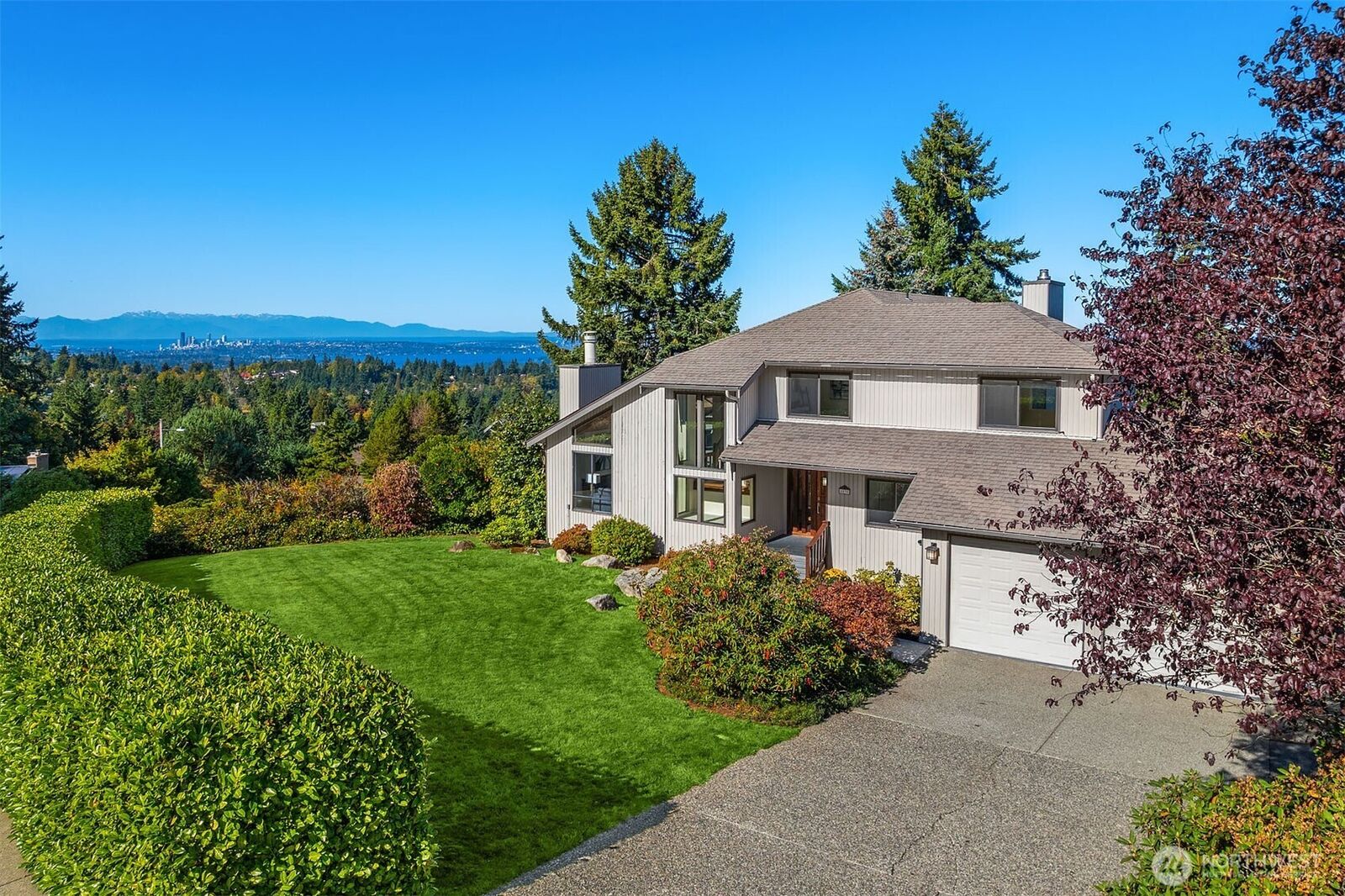 Property Photo: 5030 155th Place SE WA 98006