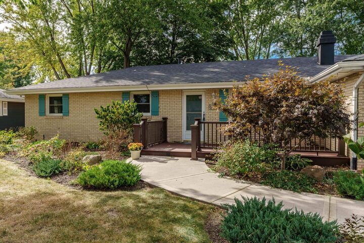 Property Photo: 10320 Bluebonnet Drive IL 61115