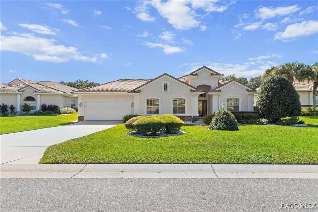 Property Photo:  126 W Mickey Mantle Path  FL 34442
