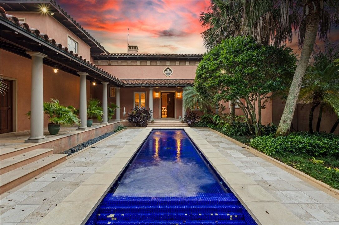 Property Photo: 2350 Quay Dock Road FL 32967