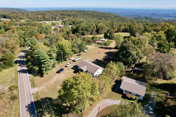 Property Photo: 445 Ogden Road TN 37321