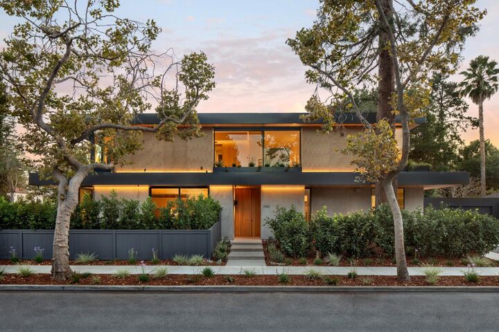 1480 Bryant Street  Palo Alto CA 94301 photo