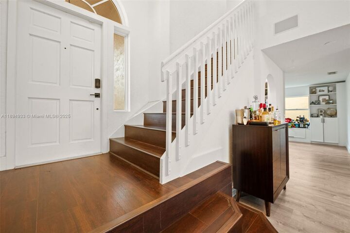 Property Photo:  1611 SW 158th Ave  FL 33027