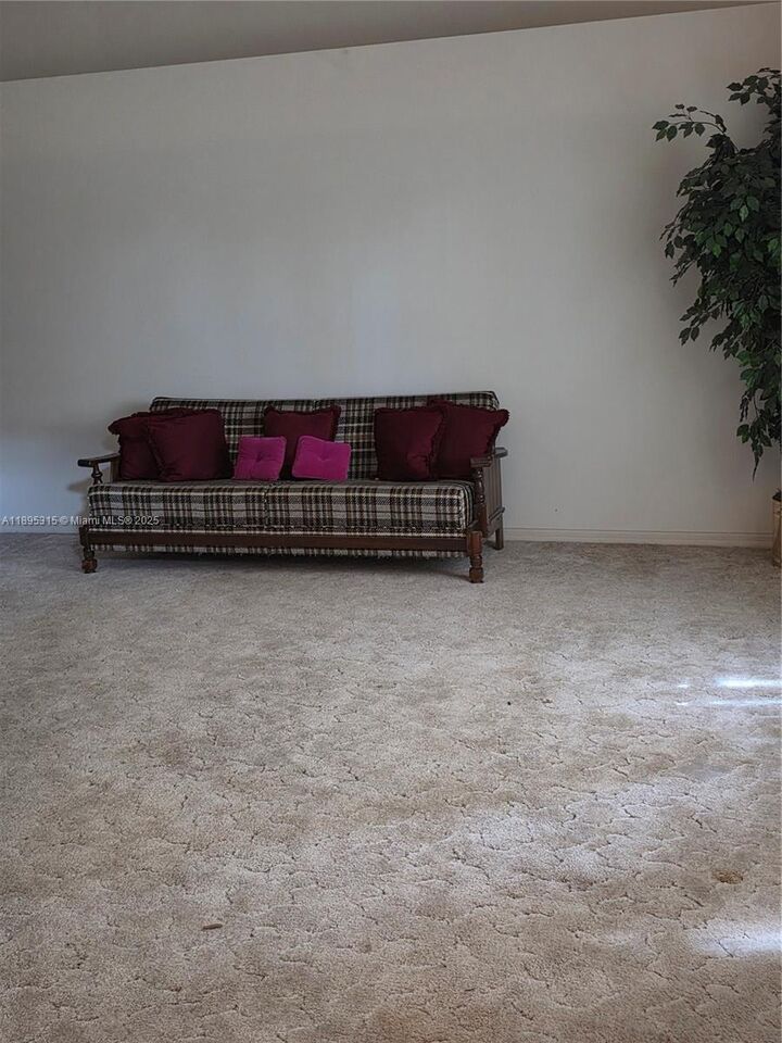Property Photo: 4802 Matanzas Ave FL 34946
