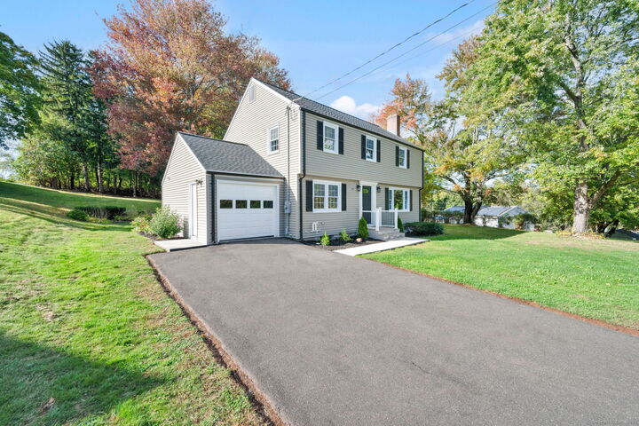 Property Photo:  411 Slater Street  CT 06074