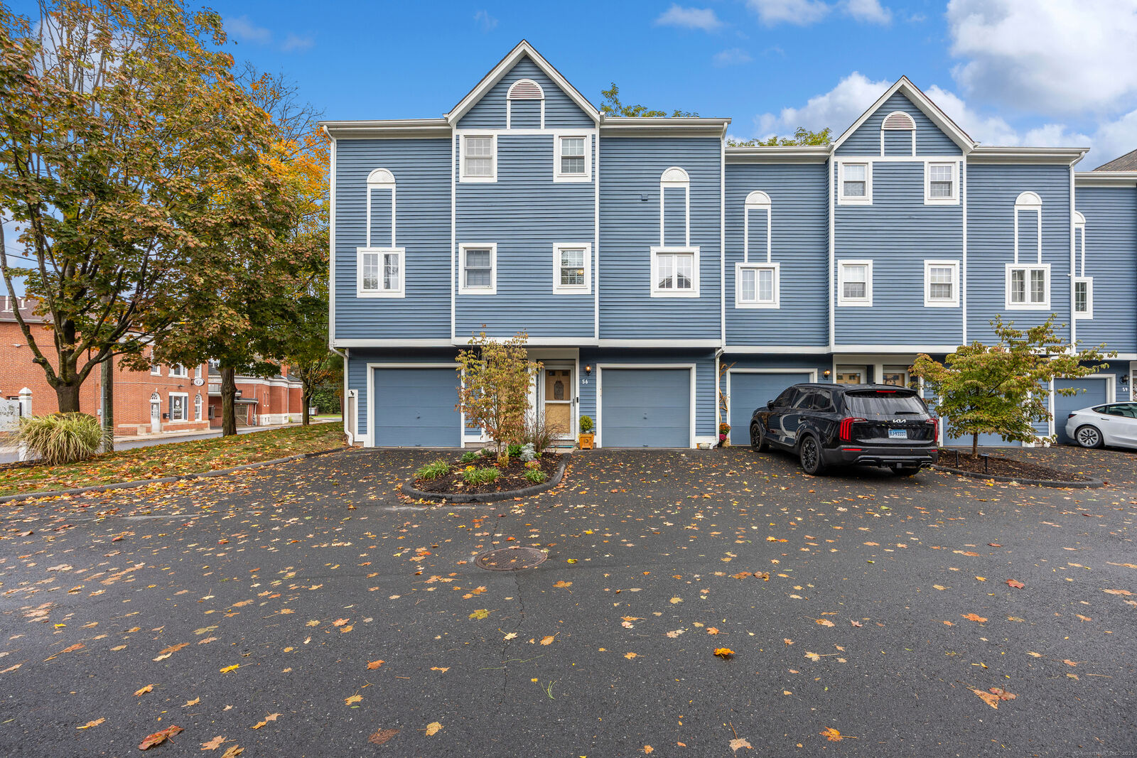 Property Photo: 50 Pierce Street Apt 56 CT 06062