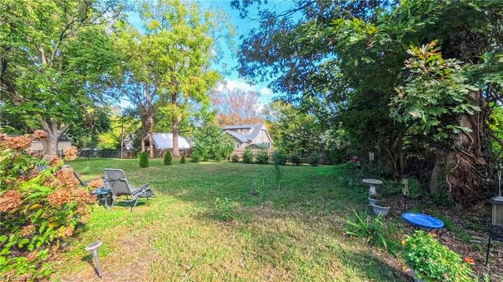 Property Photo: 2055 W Academy Street NC 27103