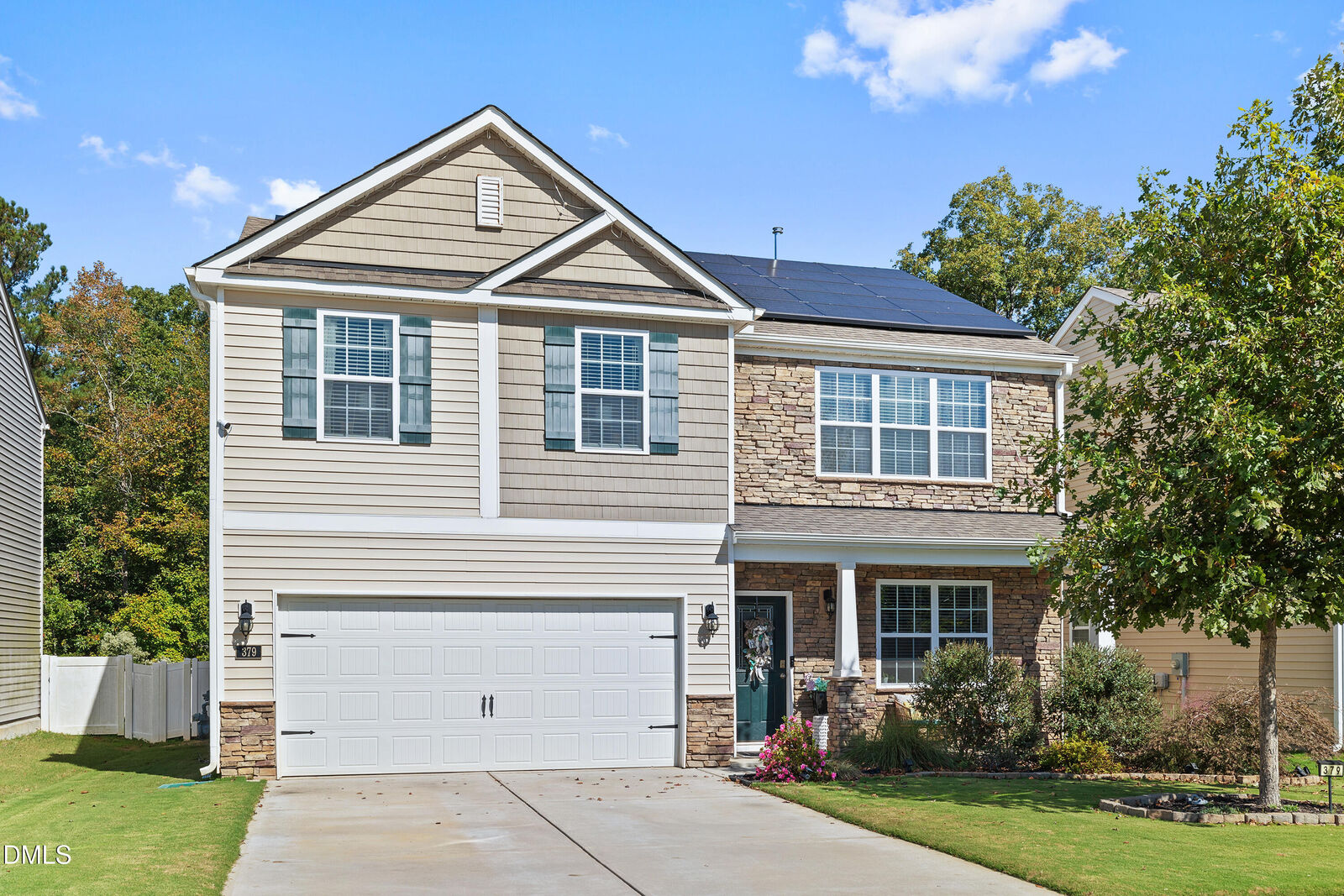 Property Photo: 379 N Great White Way NC 27527