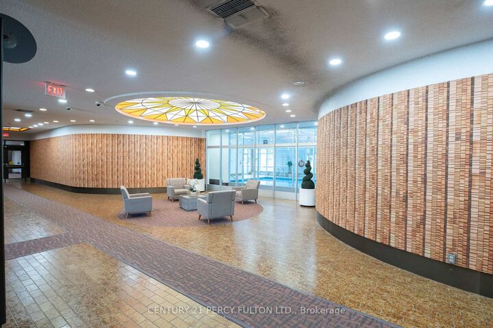 Photo de la propriété: 25 Silver Springs Boulevard 301 ON M1V 1M9