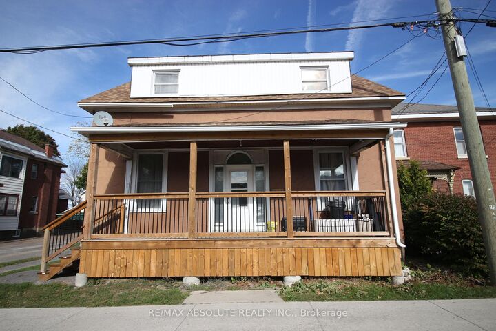 Property Photo: 37 Raglan St Street N ON K7V 1N7