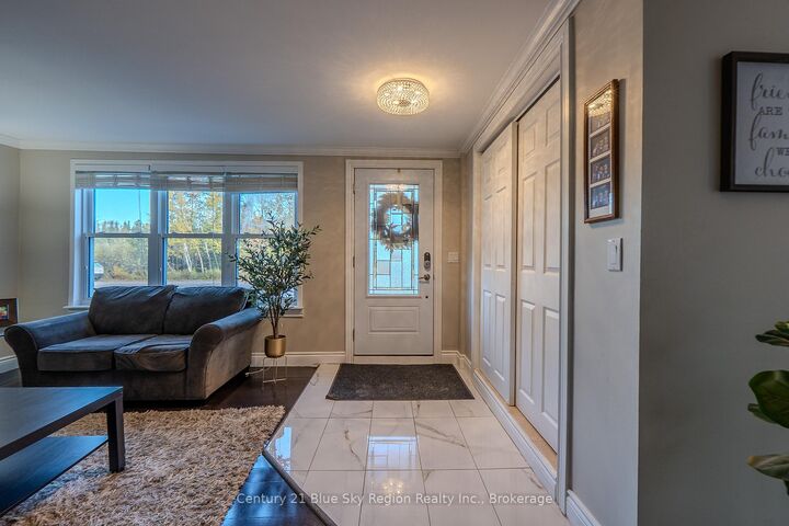 Photo de la propriété: 77 Berkley Boulevard ON P1B 8G3