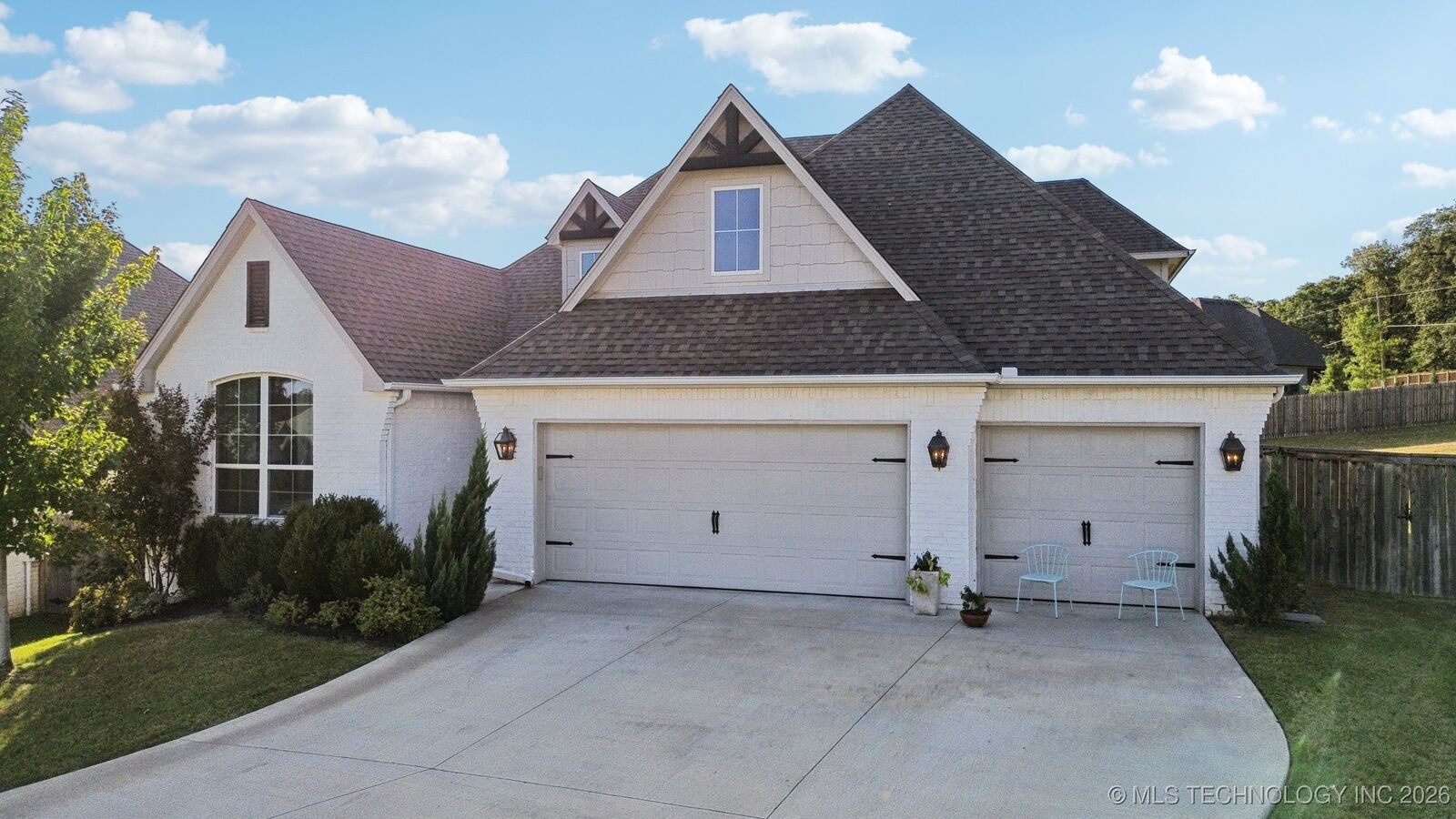 Property Photo:  11788 S 67th  OK 74008 