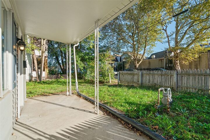 Property Photo: 607 Olive Ln PA 15003