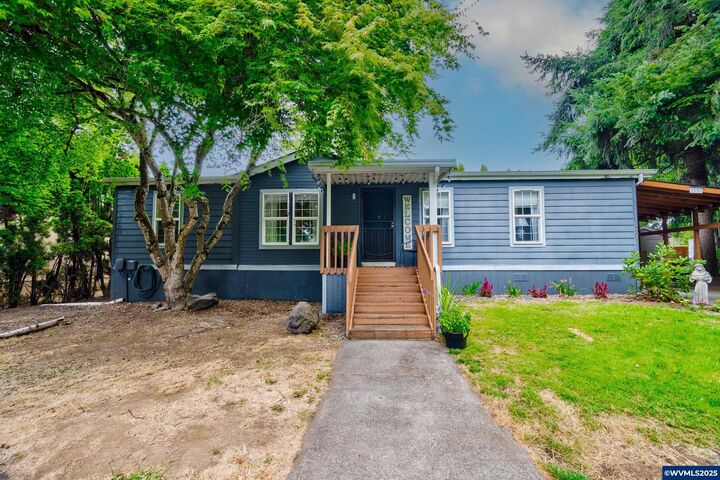 Property Photo: 1557 Fern Ridge (#30) Rd SE #30 OR 97383