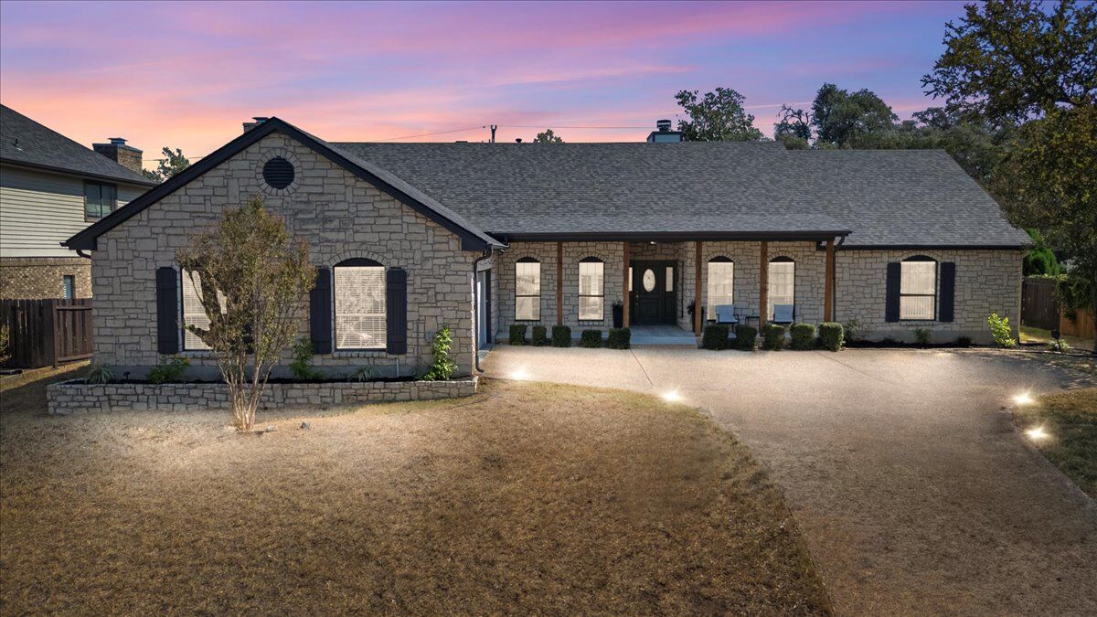 Property Photo: 10301 Pickfair Drive TX 78750