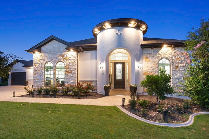 Property Photo: 1720 Boscello Court TX 78641