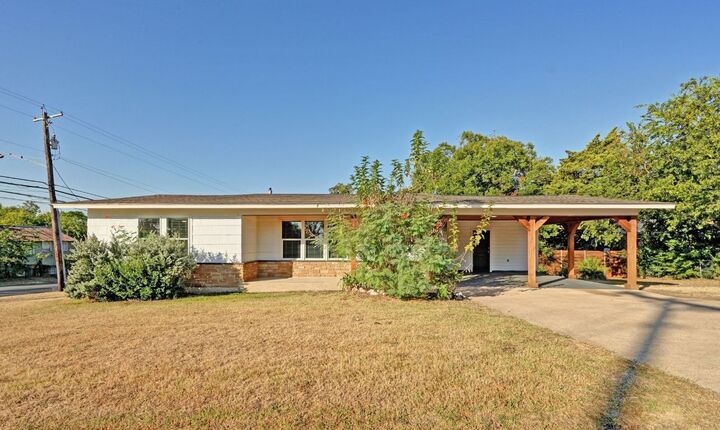 1900 Cedar Avenue  Austin TX 78722 photo