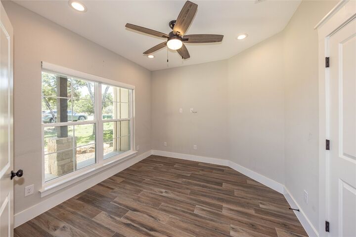 Property Photo: 17 Tanglewood Trail TX 78676