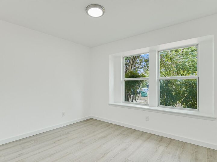 Property Photo:  11204 Iron Oak Trail  TX 78750 