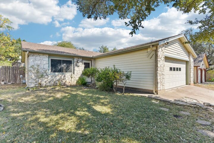 Property Photo: 8318 Gallatin Drive TX 78736
