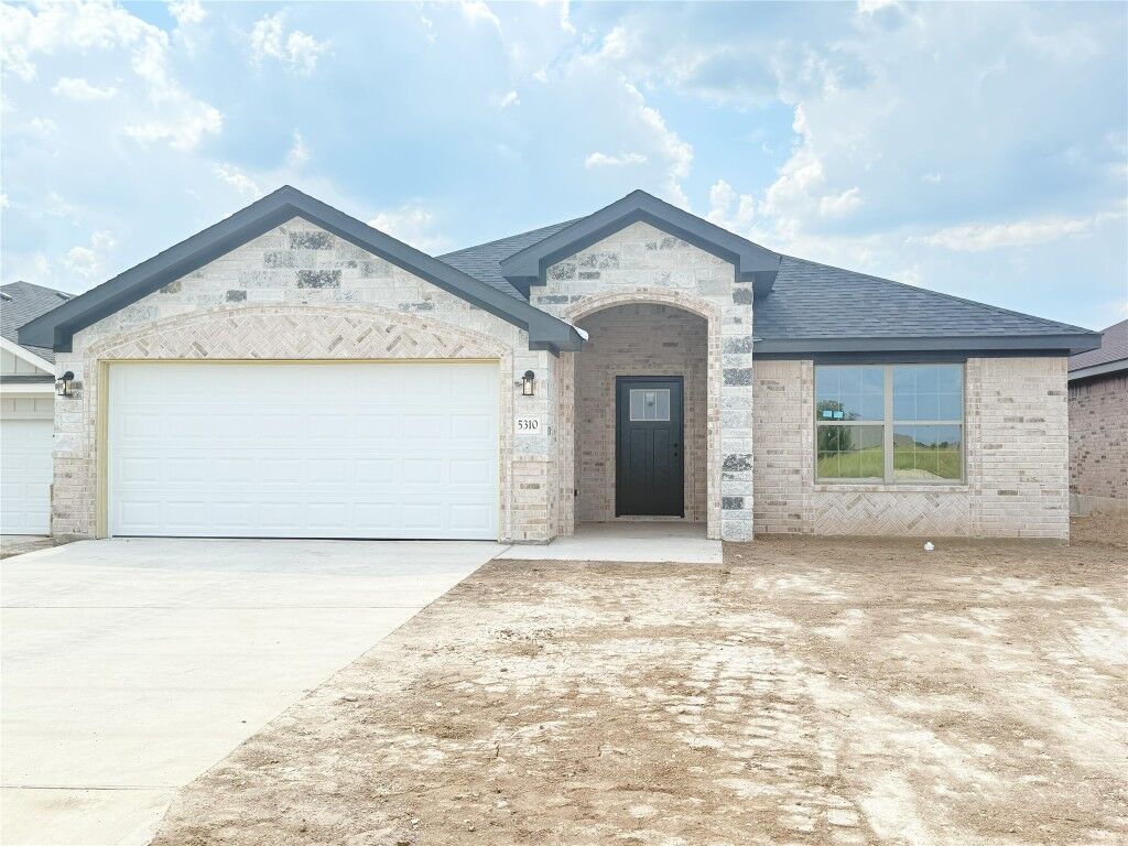 Property Photo:  5310 Lassen Lane  TX 76513