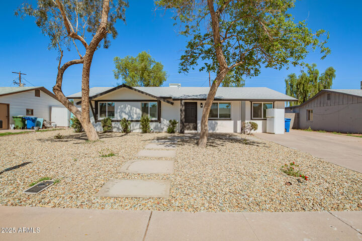 628 E Papago Drive  Tempe AZ 85288 photo