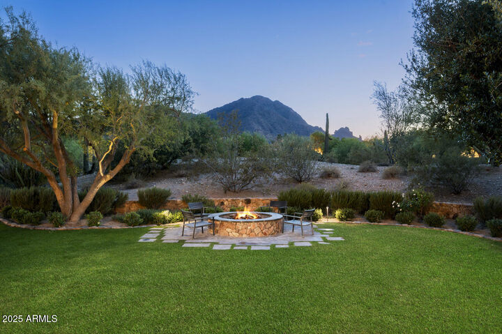 5721 N Casa Blanca Drive  Paradise Valley AZ 85253 photo