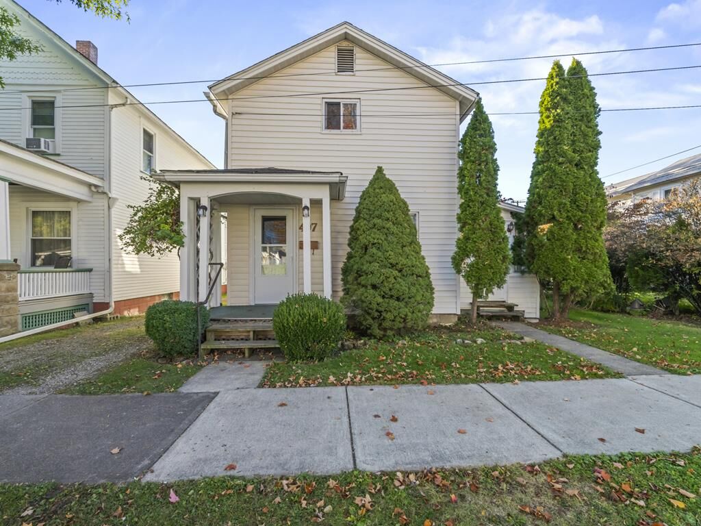 Property Photo: 407 North Monroe Street PA 16354