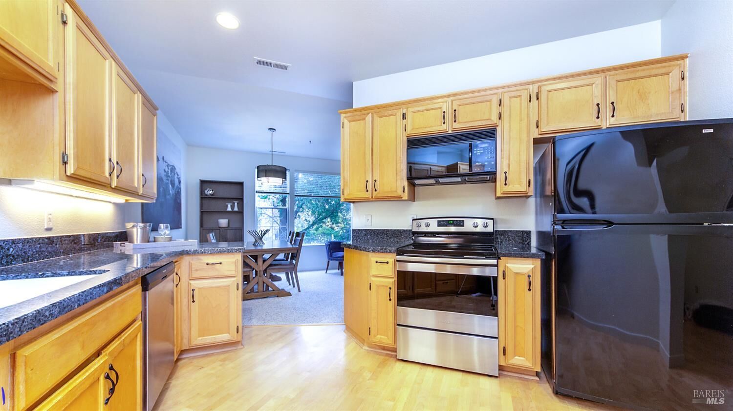 Property Photo: 1575 S Novato Boulevard 6 CA 94947