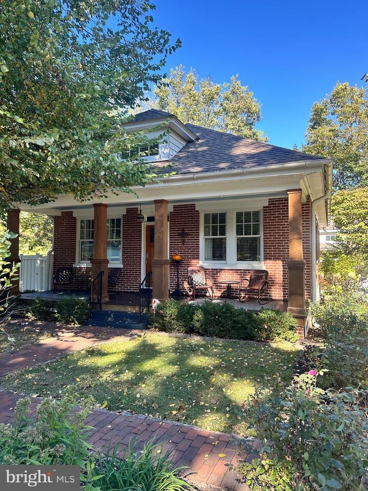 Property Photo: 9 Roselle Avenue PA 17603