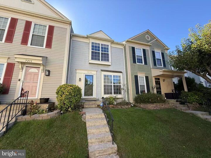 Property Photo: 7213 Stover Drive VA 22306