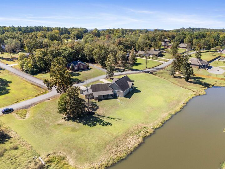 Property Photo: 13 Sandlewood Road AR 72058