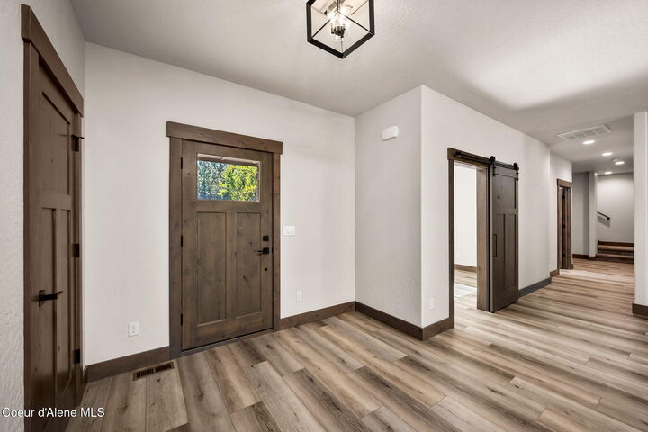 Property Photo: 24253 N Rimrock Rd ID 83835