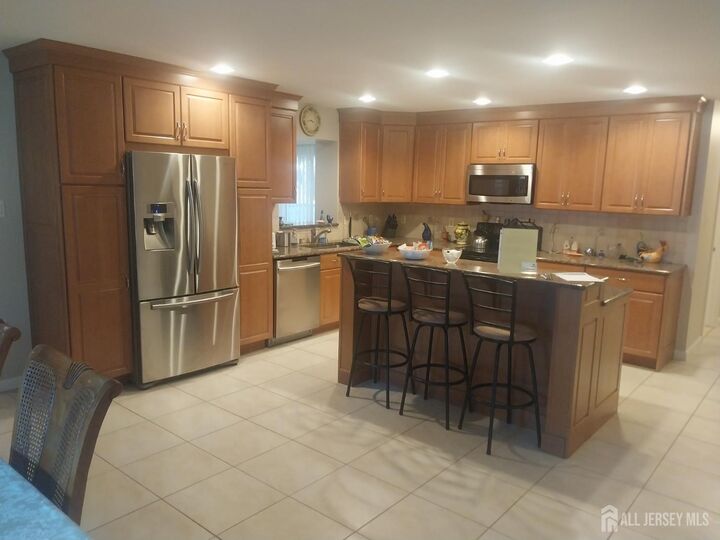 Property Photo: 93 Mount Pleasant Avenue NJ 08820