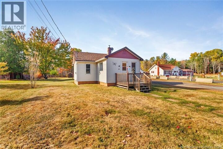 Property Photo:  15 Centennial Drive  NB E4B 3S1 