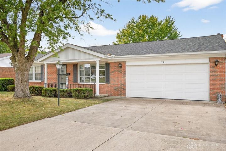 Property Photo: 901 Holly Street OH 45885