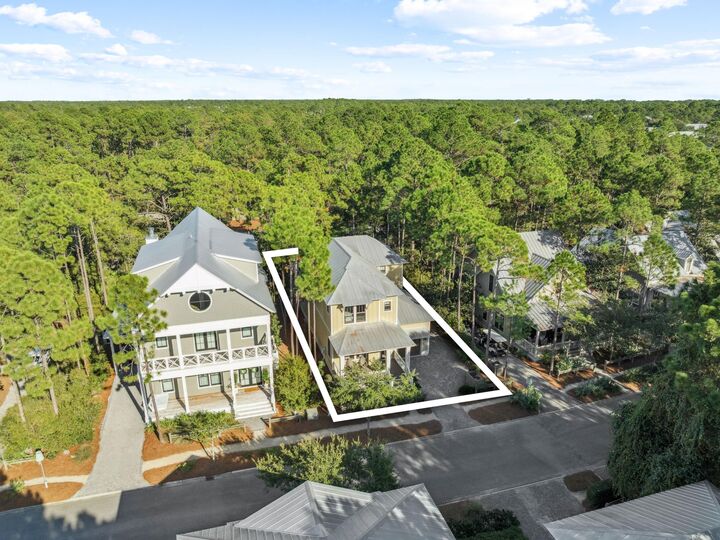 Property Photo: 144 Royal Fern Way FL 32459
