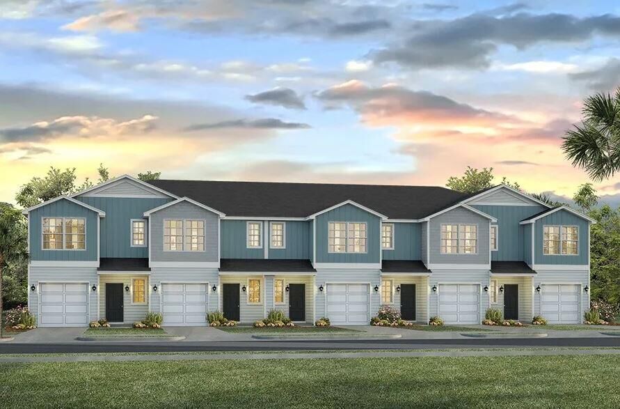 Property Photo: 321 Callie Drive FL 32536