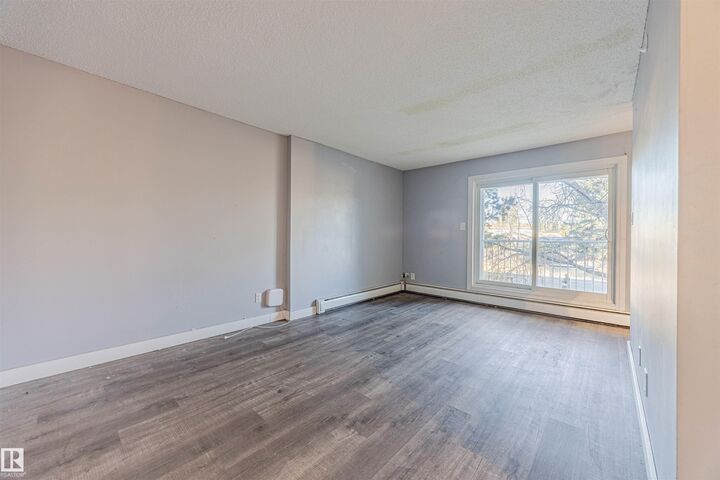 11255 31 Avenue NW 28  Edmonton AB T6J 3V6 photo