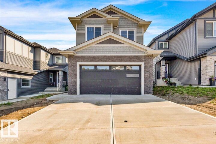 1154 Gyrfalcon Crescent NW  Edmonton AB T5S 0S1 photo