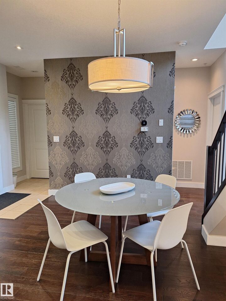 Photo de la propriété: 11518 76 Avenue NW 50 AB T6G 0K7