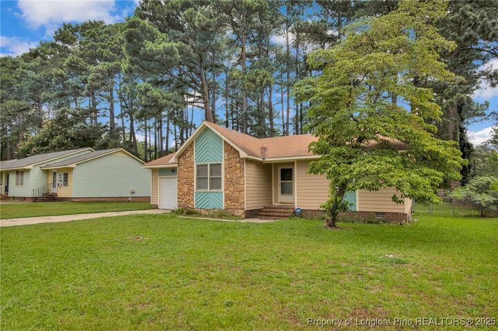 Property Photo: 9558 Hollbrook Lane NC 28314