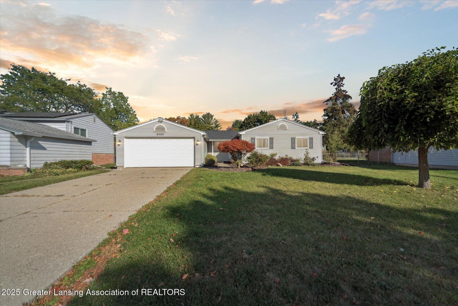 Property Photo: 2625 Groesbeck Avenue MI 48912