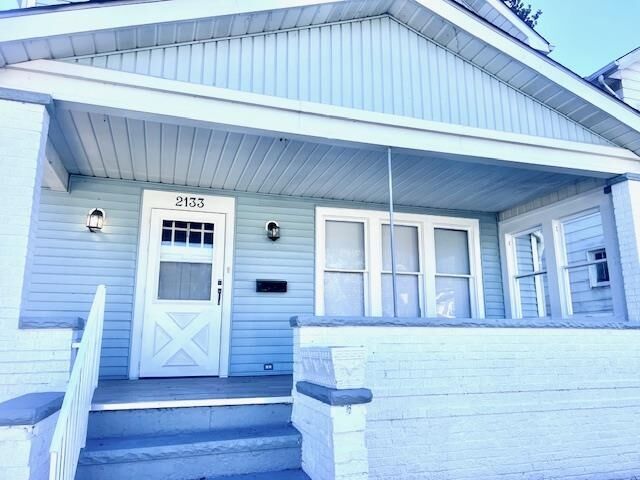 Property Photo: 2133 11th Avenue WV 25703