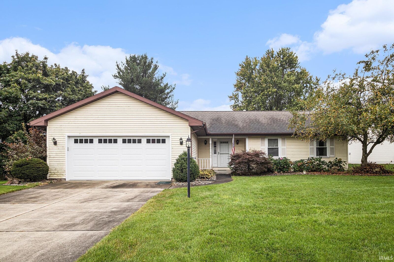 Property Photo:  12170 Fields Farm Court  IN 46530