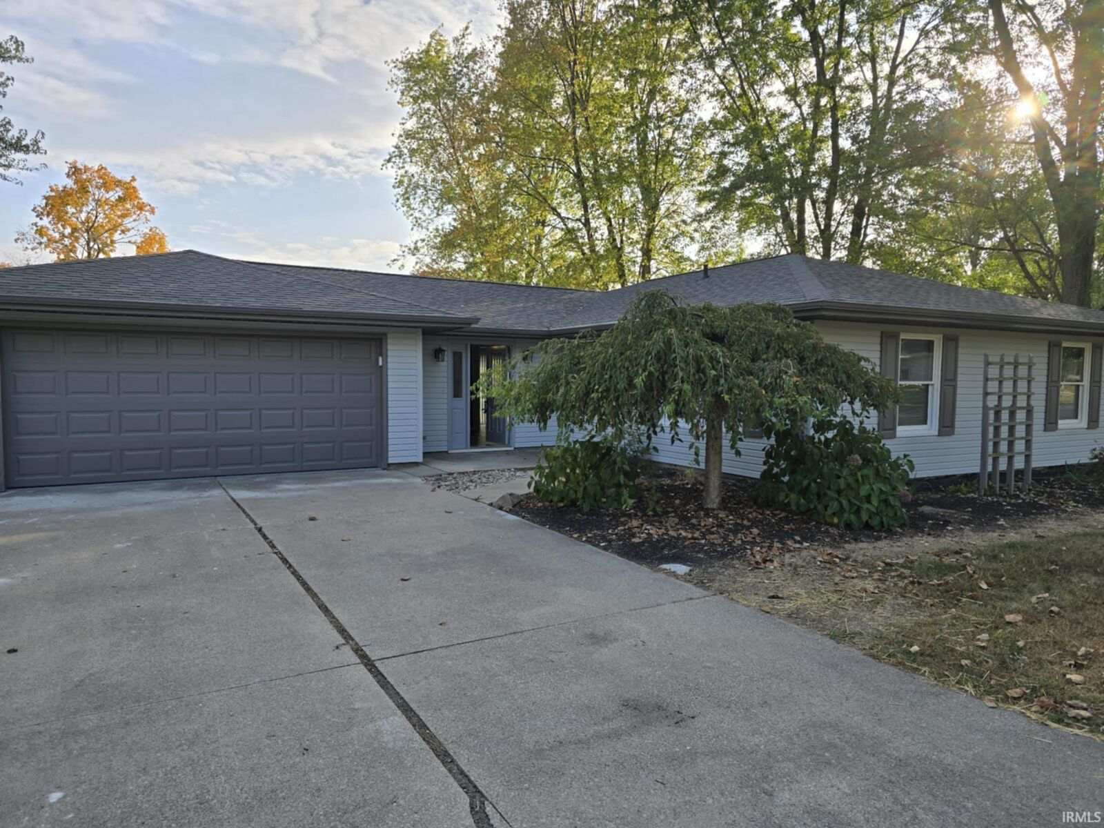 Property Photo: 4559 W 494 N IN 46750