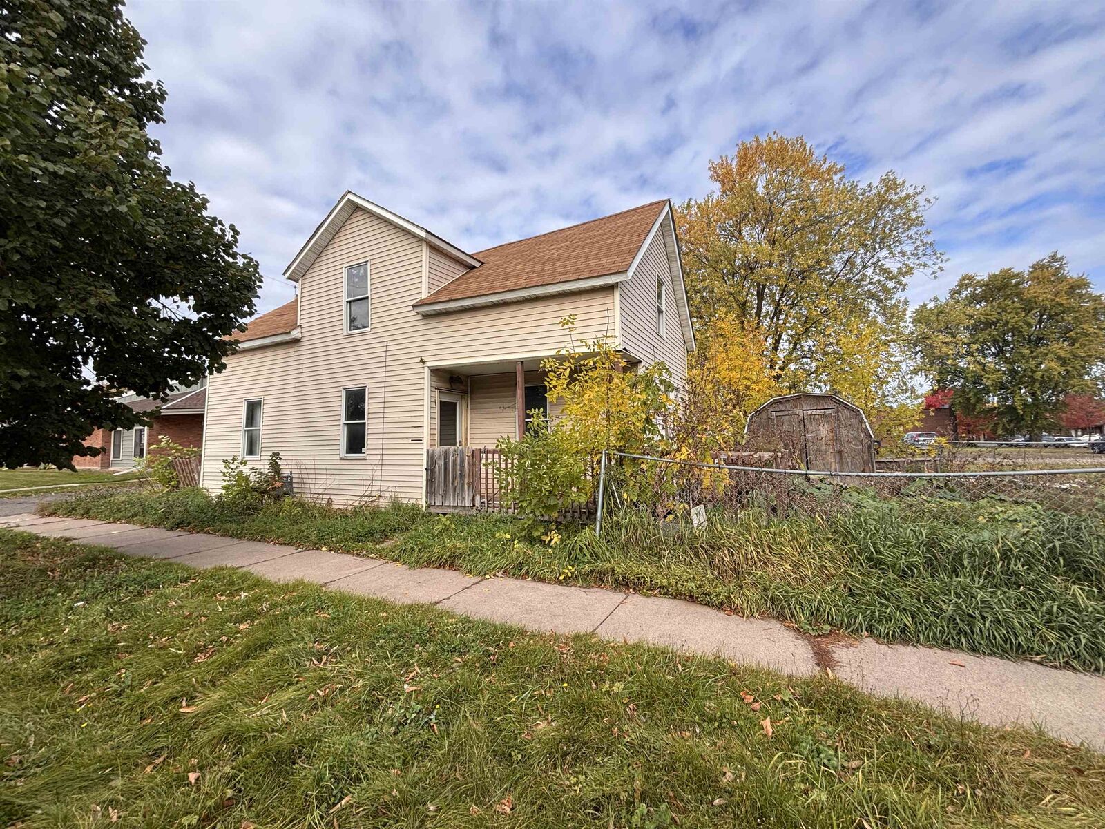 Property Photo: 1511 N 13th St WI 54880
