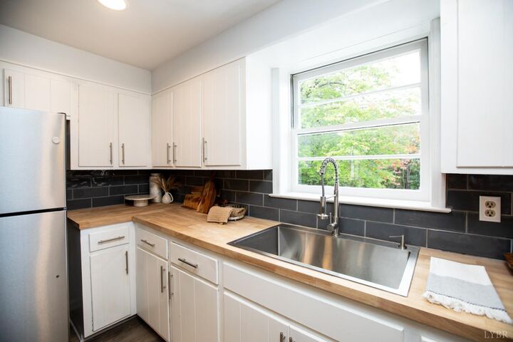 Property Photo: 3806 Richmond Highway VA 24593