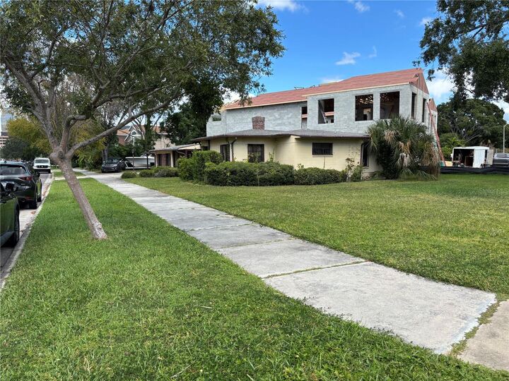 Property Photo: 61 Adalia Avenue FL 33606